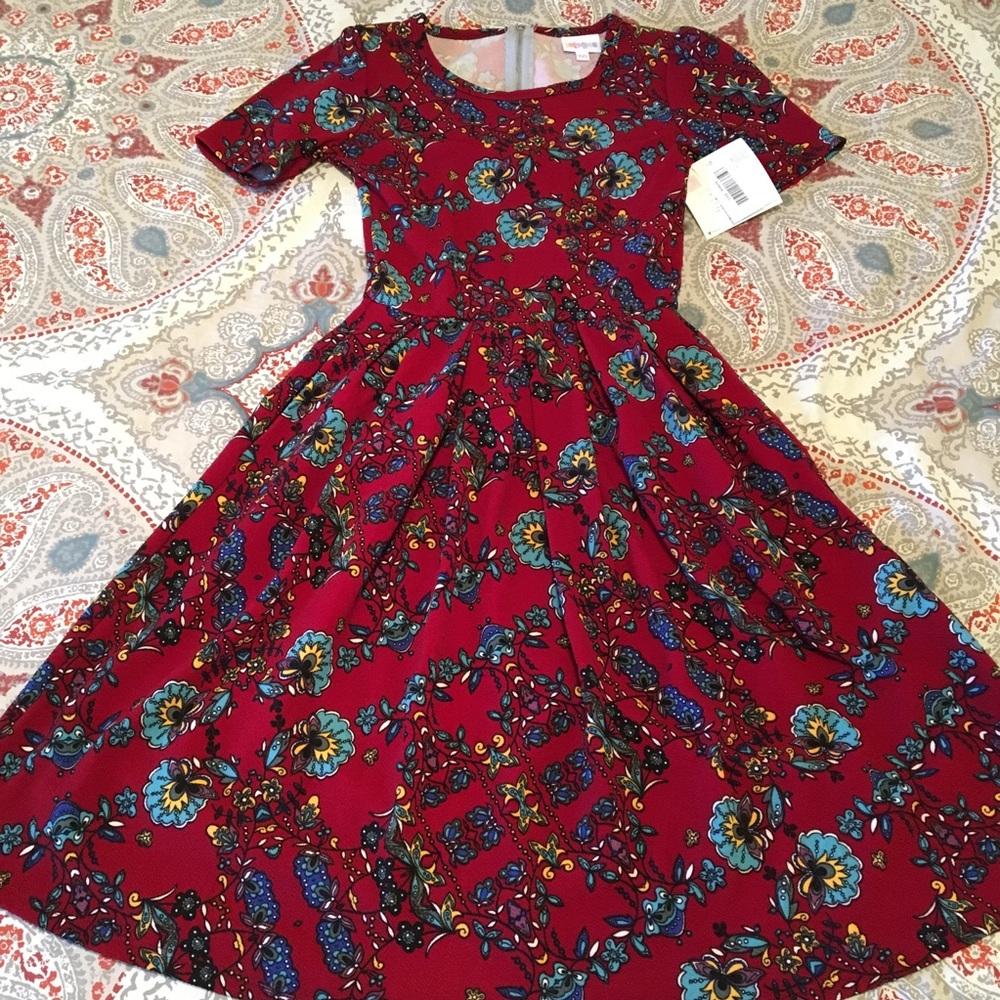 NWT LuLaRoe XXS Amelia!